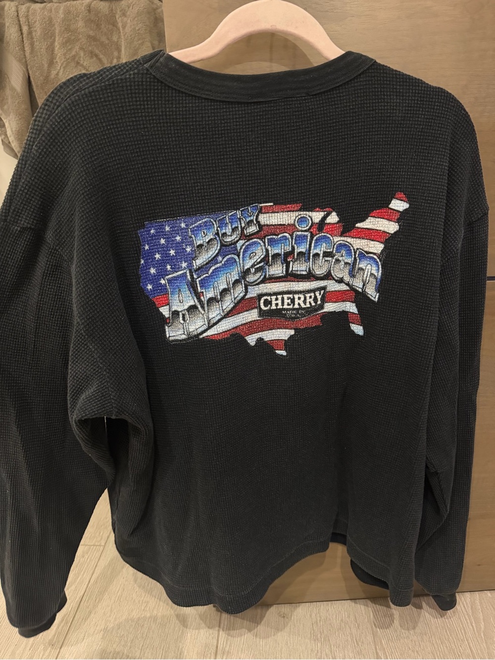 Cherry LA American Black Graphic Thermal